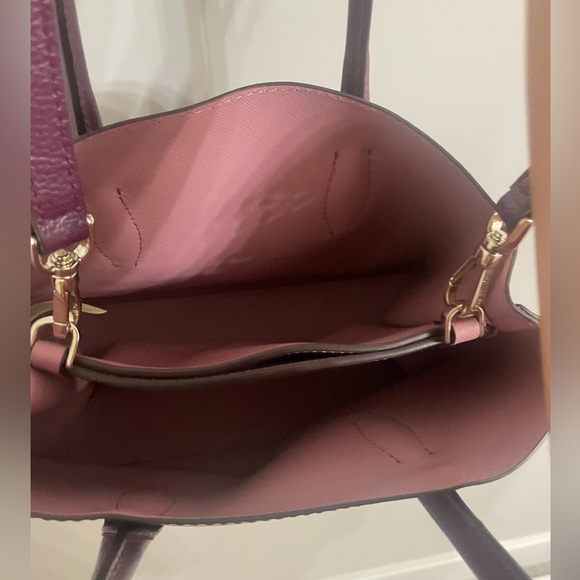 Kate Spade Crossbody - Picture 2 of 3